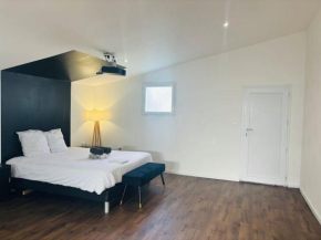 Charmant Studio 1 avec Jacuzzi à Quéven